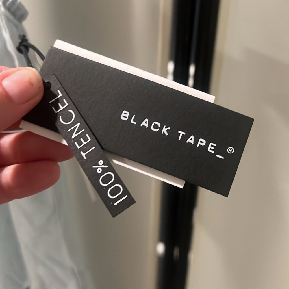 black tape_ dress - Picture 3 of 4